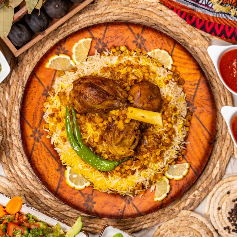 Плов с говядиной, рисом и морковью